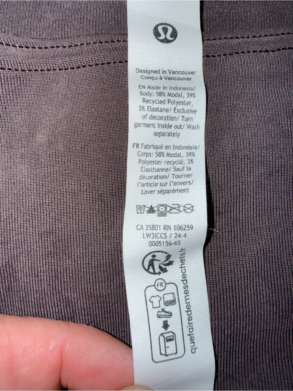 Lululemon‎ Drapey Softstreme Off-The-Shoulder Long-Sleeve Shirt Espresso M